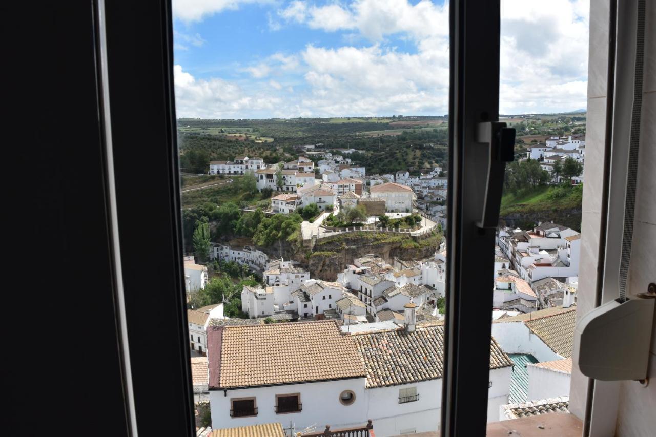 Alojamiento Rural Carmen Setenil De Las Bodegas Exterior photo